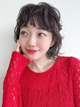 ホスタ 大阪梅田店(fosta) ベージュインナーカラーショートボブレイヤーミディアム前髪