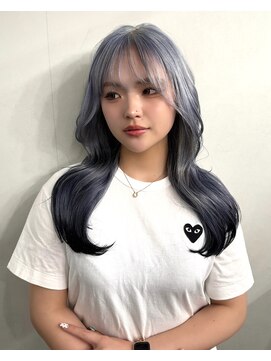 ティント 梅田(Tint) 【Ryota】ブルーシルバーデザイン《大阪梅田駅》