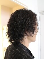 トッド(tod)&nbsp;ビジネスマン色気ヘアニュアンスパーマフェザーパーマメンズヘア