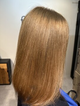 フラッグ(flag) 柔らか透明感｜ナチュラル艶ブラウン