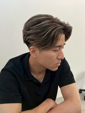 リッチブランドアンドコー(Rich Brand&Co) アップバングセンターパートツイストスパイラルバレイヤージュ