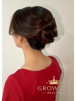 グロウアップビューティー(GLOW UP BEAUTY) 夜会巻き