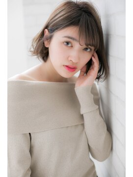 ローマ ギンザ(ROMA Ginza) 『ROMA』フェミニン×カジュアル切りっぱなしウェーブボブ