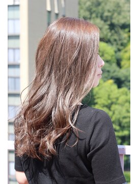 ビアージュ(Viage) 【巻き髪と相性◎】プラチナシルバーカラー