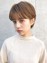 ミィ 表参道(mee.)&nbsp;【mee.】 オフィスヘアアッシュブラウン毛先パーマ