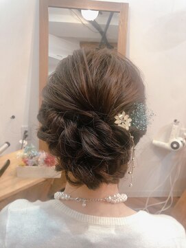 シーデン(C-den) ツイストでゴージャスアップ×ドライフラワー　大人可愛い！！