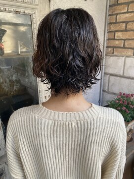 ロイジー(roijir) 【表参道 roijir】ショートパーマ×外ハネパーマ