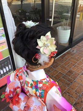 ヘアモード 美結(hair-mode) 七五三和髪アップ