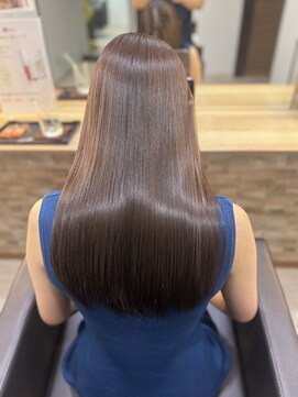 リオウル(Lioulu) 艶サラストレート