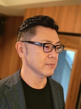 ダウバーバーショップ 表参道(DAU BARBER SHOP) アイロンパーマ 理容室 バーバー Barber 刈り上げパーマ