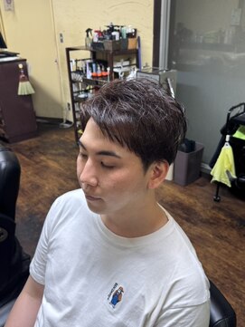 ヘア リーフ(Hair Leaf) ツーブロックスタイル