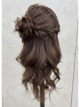 キイ ギンザ(k.e.y GINZA) くるみちゃんヘア/ヘアアレンジ/ヘアセット