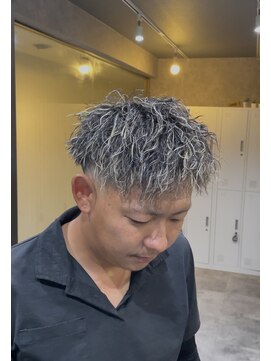 ライズ 新小岩店(RISE) ツイストアップバング