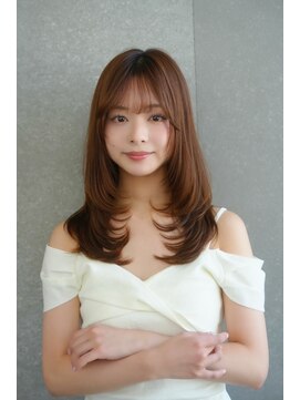 ルームバイシー 新宿(Loom. by Sea) ココアベージュ×レイヤー[小顔/黒髪/オリーブグレー]