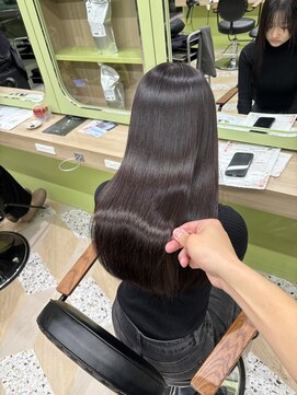 イオエ 西梅田(ioe) ブリーチなしカラー／髪質改善/ミルクティーベージュ/小顔へア