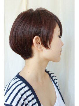 ホワイトルーム(White Room) プラムピンクボブ