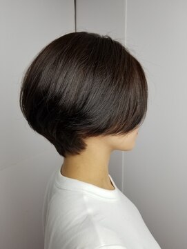 グランエクラ バイフルショウ(GRAND ECLAT by FURUSHO) 大人可愛い20代30代40代 トレンドショート