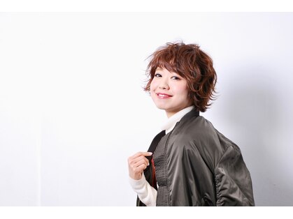 ゼムヘアーワークス(THEM HAIR WORKS)の写真