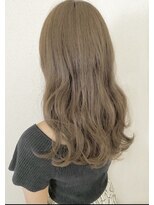 ロンドプランタン 恵比寿(Lond Printemps)&nbsp;大人可愛いウェーブセミロング/フォギーベージュ