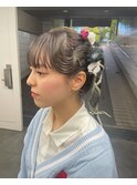 フィンガーウェーブのひとつ結びアレンジ