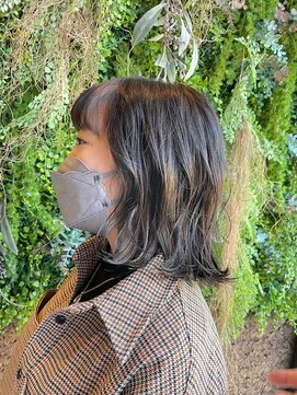 ノーブルヘアー(NOBLE HAIR) フェイスフレーミング×シルバー