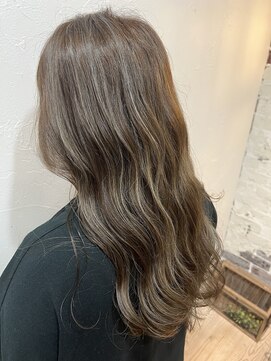 アトリエクレット(Atelier Courette) ハイライトカラー