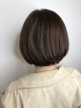 ブリング バイ スノードロップ 吉祥寺(BRING by Snowdrop) ウルフ/マチルダボブ/ピンクベージュ/インナーグレージュ/吉祥寺