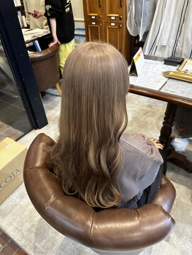 ハグヴィアン(HUG BIEN) ミルクティカラー