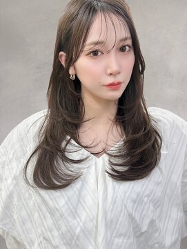 インビテーション(invitation) レイヤーカット大人かわいい簡単スタイリング顔周りカット前髪