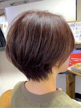 カミケン 方木田店(kamiken.) シルエット◎美髪クールショート小顔美人【カミケン方木田店】