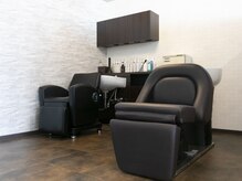 シムニーヘアー(Simney hair)の雰囲気（座り心地のいいチェアで癒しの時間を＊）