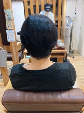 グランバイ アトリエドングリ(Grand × AtlierDonguri) お客様髪質改善データ1348（ハンサムショート）