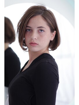 チャンドット(chan.) ≪chan.≫グレージュカラー丸みボブマッシュショート