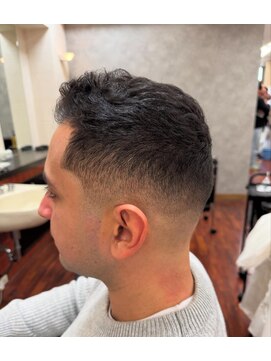 メンズ美容室 タカミ スキンフェード