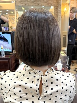 キャラ 池袋本店(CHARA) 大人可愛い上品白髪ぼかしハイライトカラー◎大人ボブ【池袋】