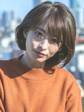 エミュ 表参道 青山(emu) 【emu井上信洋】顔まわりレイヤーで大人な丸みショートボブ