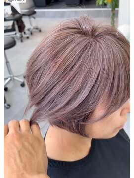 アルトル 池袋(altru) 白髪ぼかしホワイトブラウンチェリーブラウンミニウルフ　元重