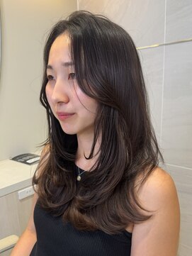 ミズチャーム(Ms.CHARM) レイヤーカット/髪質改善/顔まわりカット/外苑前