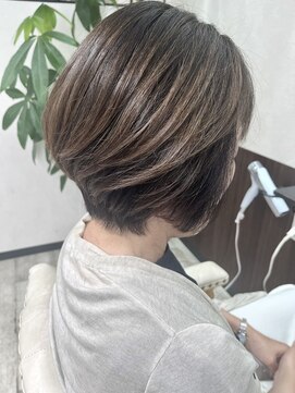 ベルヘアーデザイン 堺東(Belle hair Design) ショートカットイルミナカラー20代30代40代グレージュ堺東