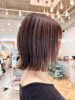 コンティロミー(CONTI ROMMY.) きりっぱなしボブレイヤー顔まわりカット似合わせハイライト