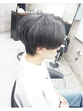 ヘアテリア リュウ 大塚(hair teria ryu) メンズカット/メンズハイトーン/マッシュウルフ/ブリーチグレー