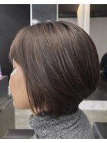 ディシェーレローブ(die Schere Lob)&nbsp;「乾かすだけで形になる、大人の丸みショートボブ」