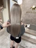 サイ(PSY)&nbsp;グレージュ×シールエクステ／池袋/ダブルカラー／ハイトーン