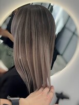 シーバイスリー 綱島(C×3) お洒落感抜群 シャドウルーツ!