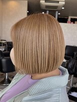 インテグリ オオタ(INTEGRI oota)&nbsp;大人可愛いツヤ感ミルクティーベージュ ボブ