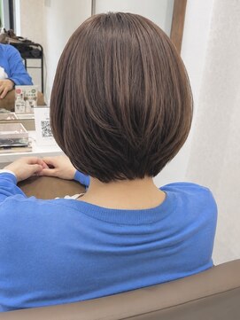アリア 小豆餅店(ALIA) 丸みショートボブ【加藤】