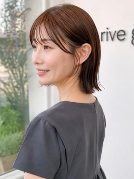 リヴゴーシュ(rive gauche) 【158.ドライヤー時間の半減♪ショートボブ】
