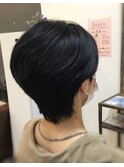 ショートヘア