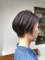 カウチ(Kauti)&nbsp;前下がりのショートボブ