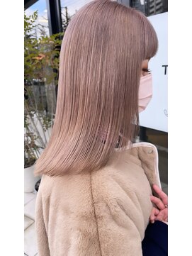 スリーバイベルベット(THREE...by velvet) クリミーベージュ